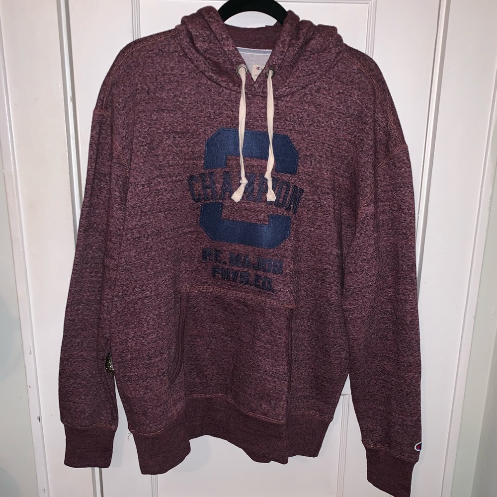 NWOT Men’s Champion Large Hoodie
